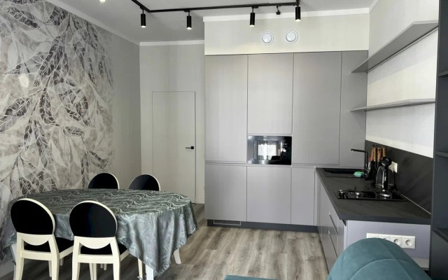 336 Na Mira Apartments