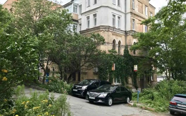 Na Trudovom pereulke 1А Flat