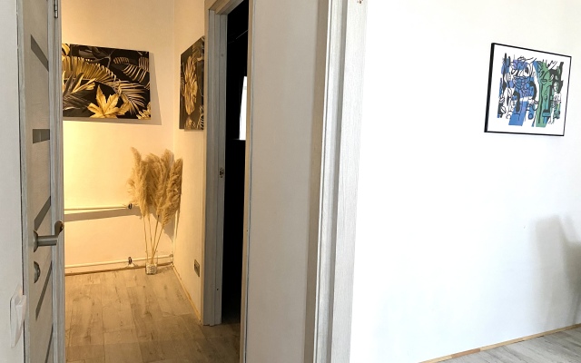 Квартира Mузыка кpыш, тихая и уютная