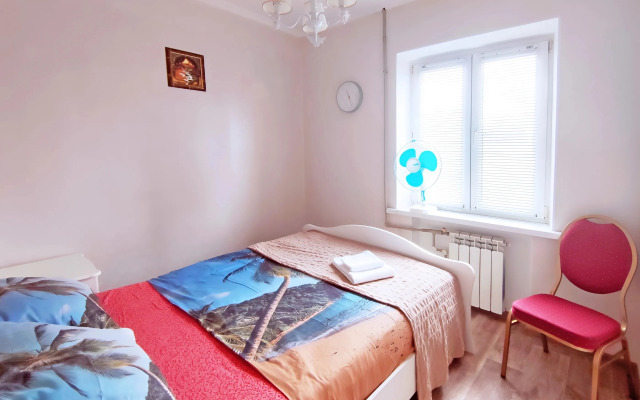 Квартира Трехкомнатная Уютная и Просторная в Самом Центре Сочи!