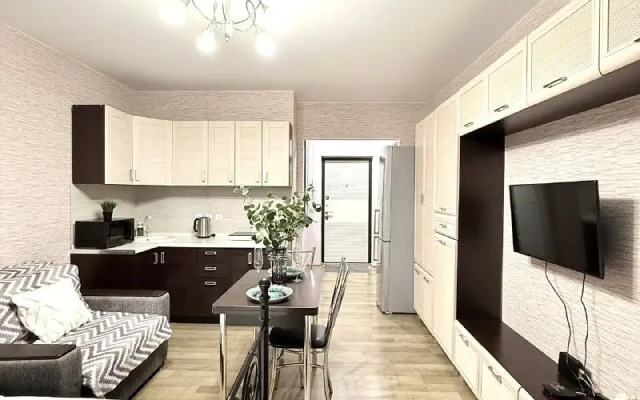 Апартаменты на Салютина 2Б квартира 192