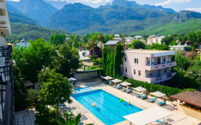 Tal Beach Hotel
