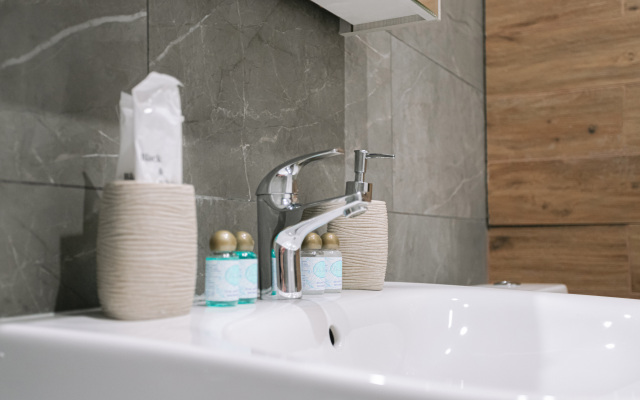 Апартаменты Lalapart Loft Style с лоджией и отдельной кухней в ЖК Савеловский Сити