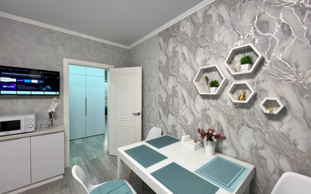 V Prekrasnom Novom Zhk Levoberezhye Flat