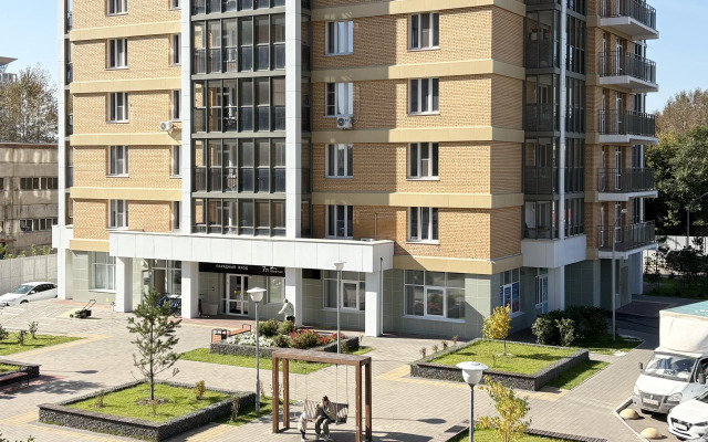 Na Vzlyotnoy Ulitse 7l Flat