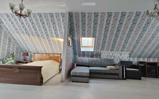 Tankhauz Lotos Na Beregu Reki Guest house