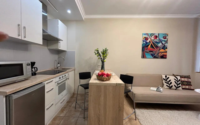 Апартаменты Студия Алма с  прекрасным видом на город