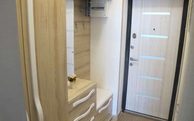 Na Bulvare Nadezhd 8/2 Apartments