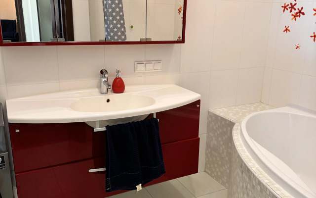 U krasnoy ploschadi Flat