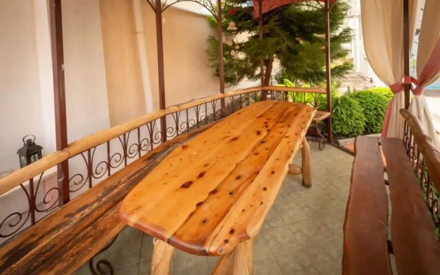 Avgusta Private house