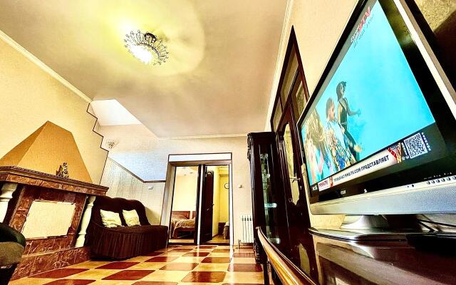 Частный дом в переулке Буачидзе 2