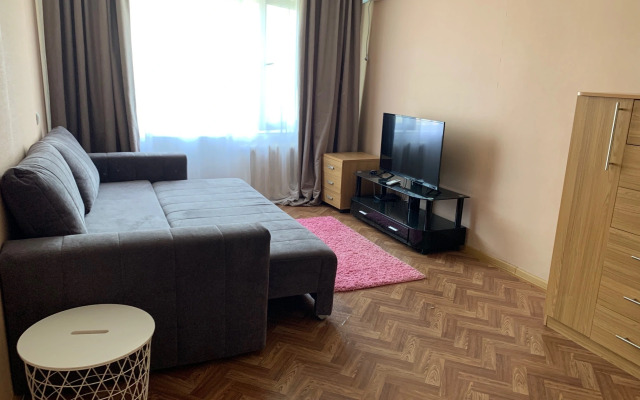 Na Ul. Soyuznaya Ulitsa 19 Flat