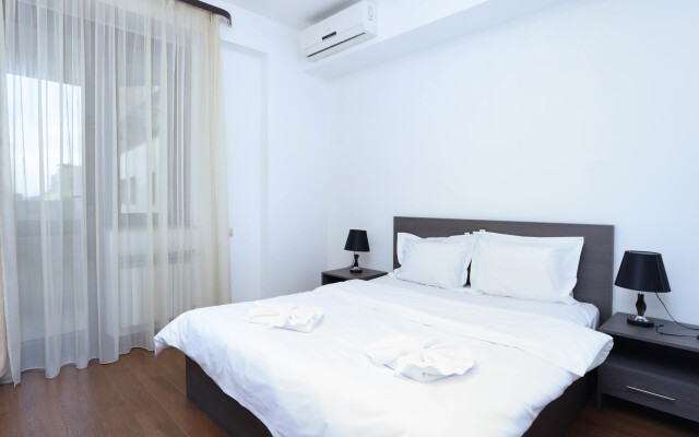 Апартаменты Stay Inn on Buzand Str. 17-170