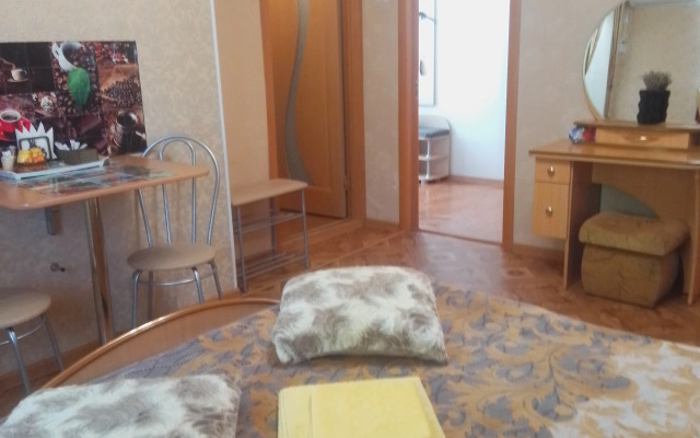 Komfortnaya Studiya V Chastnom Domovladenii Vozle Vokzalov Flat