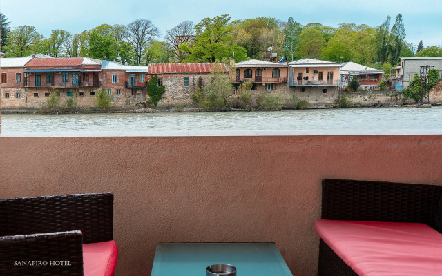 Sanapiro Hotel