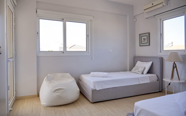 Velomar Luxury Home | 3 Bedrooms Villa