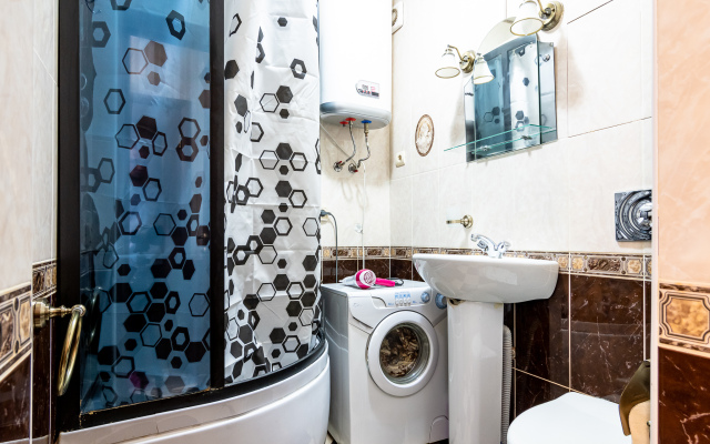 Апартаменты Квартира на Островского