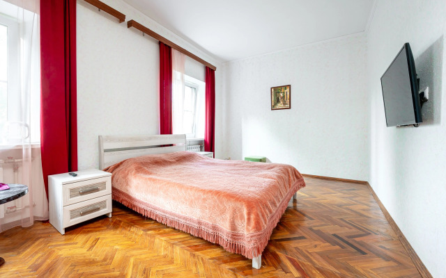 Частный дом в Гатчине с Бассейном и Сауной