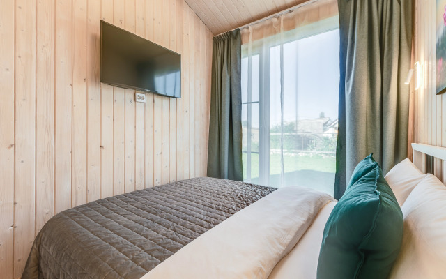 Частный дом с баней на дровах загородный