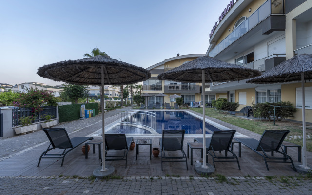 Lara Beach Homes