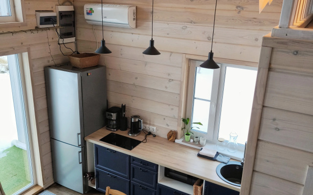 Частный дом Чёрный домик у озера Отрадное