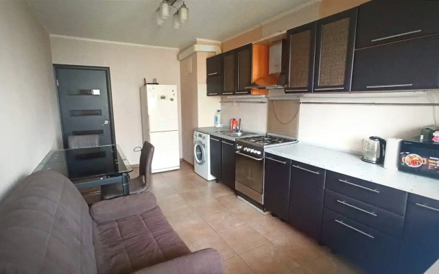 Dlya Bolshoy Kompanii Flat