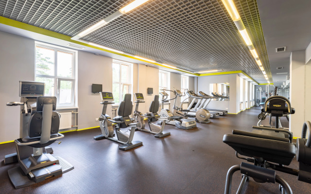 Azimut Park Hotel& SPA Repino