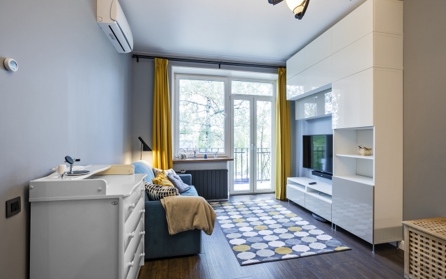 Asapro S Balkonom U Metro Skhodnenskaya Flat