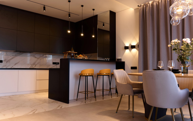 Nebo S Teplym Basseynom Dlya 8 Gostey Villa