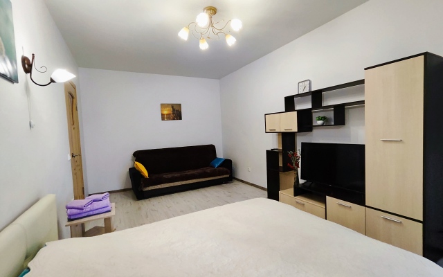 9 Nochey Na Parkhomenko 8 Apartments