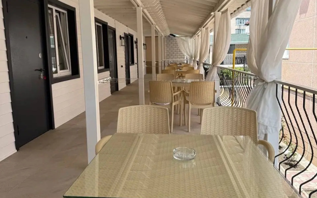 Gostevoj Dom F-otel'