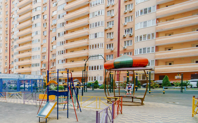 Uyutnaya Kvartira V Krasnodare Apartments