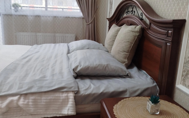 Uyutnaya Studiya V Novom Rayone Flat