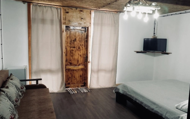 Dom s Flagom Mini Hotel