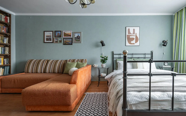 Апартаменты двухкомнатные в центре на ул.Горького 152. Сова-Дом