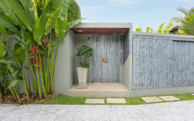 Sunpao Beautiful Modern 3br at Bang Tao Villa