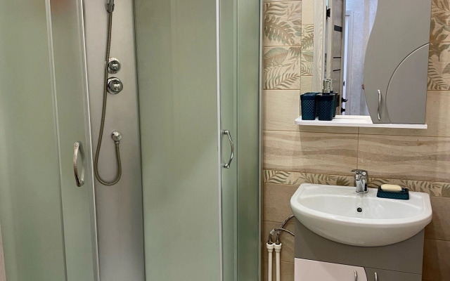 Апартаменты 2-комнатные с закрытой территорией на Захарова 26