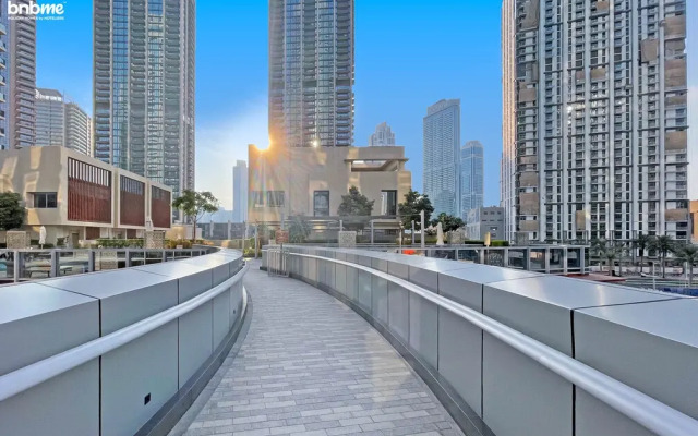 Bnbme, Opera Grand 2 BDR Apartments
