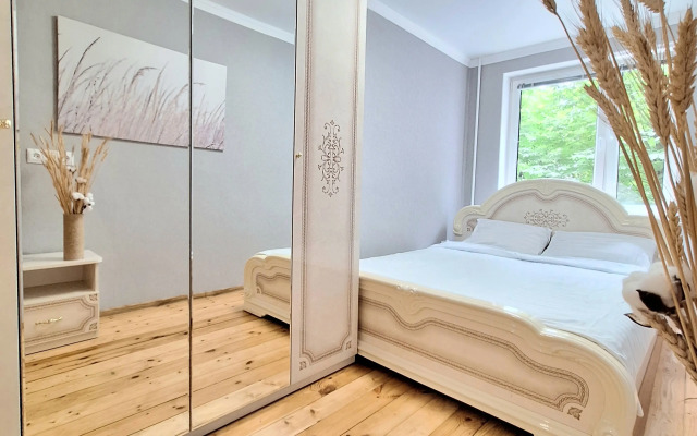 Otdykhayte V Tsentre Proletarskaya 72 Apartments