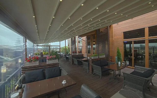 Kedrovyij Dom Boutique-hotel