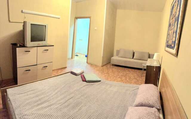 Апартаменты на Карла Маркса 118