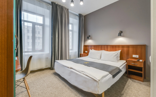 Sokroma Nevskiy Fort Hotel