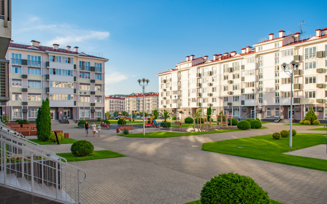 Barkhatnyye Sezony Sportivnyy kvartal Hotel