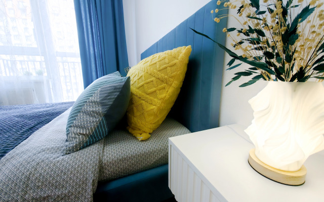 Квартира Вместительная у МРНЦ им. Цыба