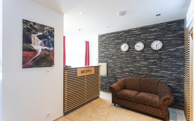 Dagmar Hotel