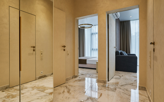 Апартаменты Метрополь Lamare Трехкомнатные с Балконом и Бассейном на Крыше