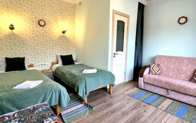 U Lukomorya Guest house