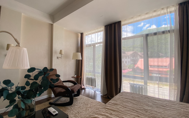 Apartments s Panoramnym Vidom na Tsentralnoy Ulitse