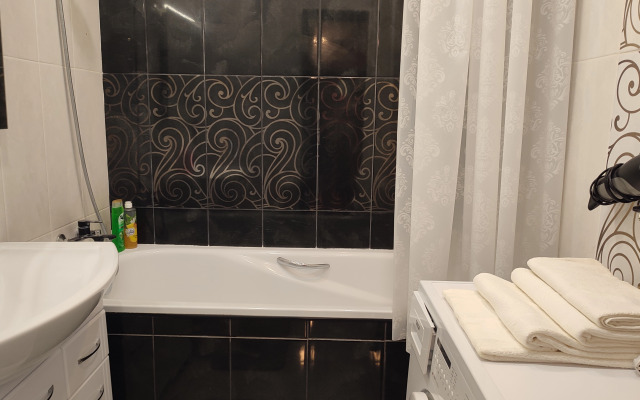 Tsentr Goroda Sovetskaya190v Apartment