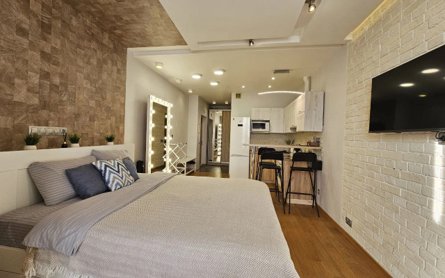 White Lodging Flat